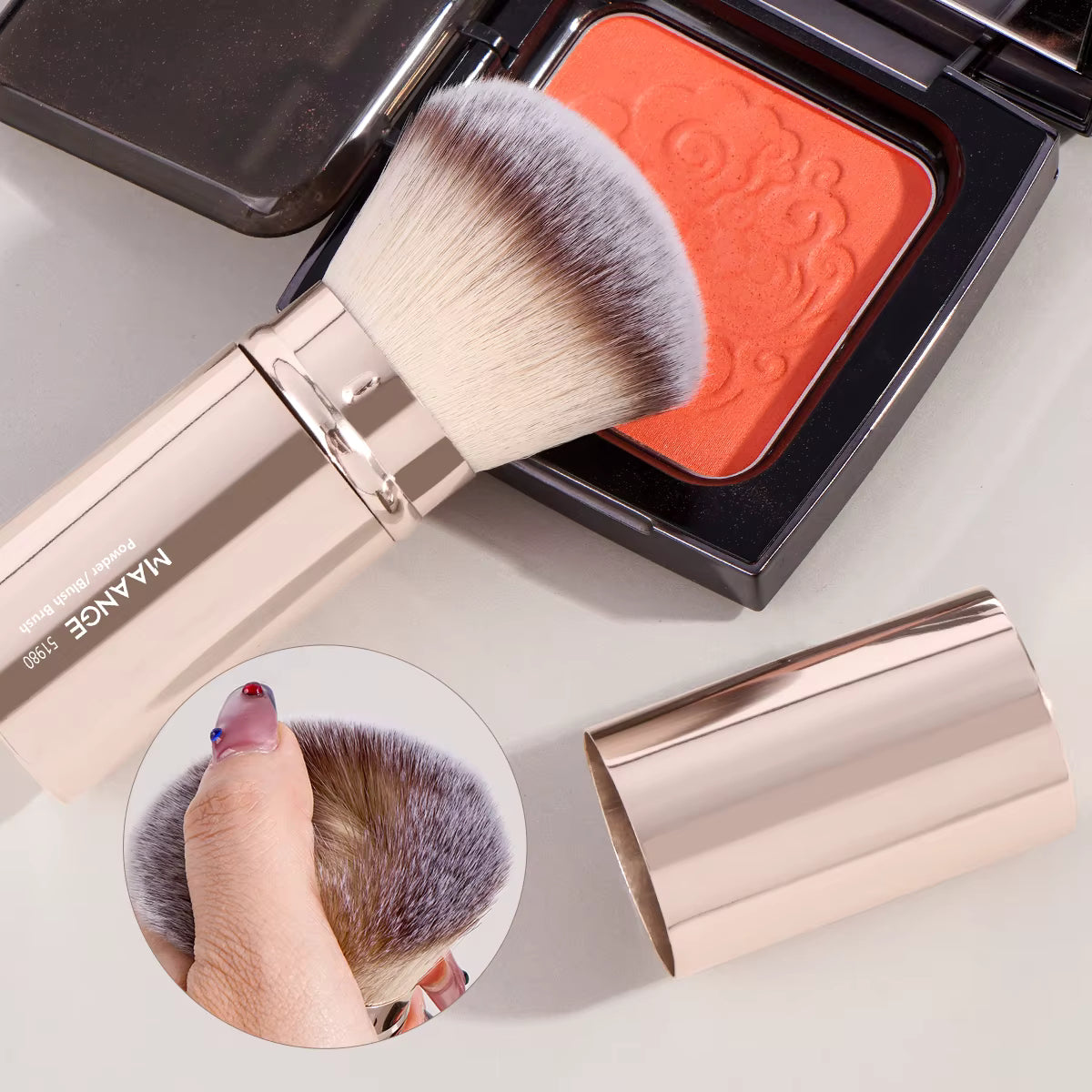 Maange Powder/Blush Brush 51980