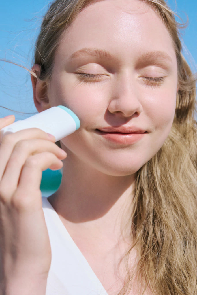 Centella Hyalu -Cica Sun Stick Skin 1004